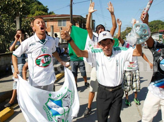 Previo a la Gran Final del Apertura 2016 Puerto Cortés se despertó de fiesta