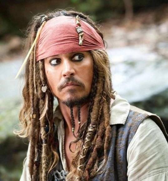 Johnny Depp cumple 59 años con una brillante trayectoria (Fotos)