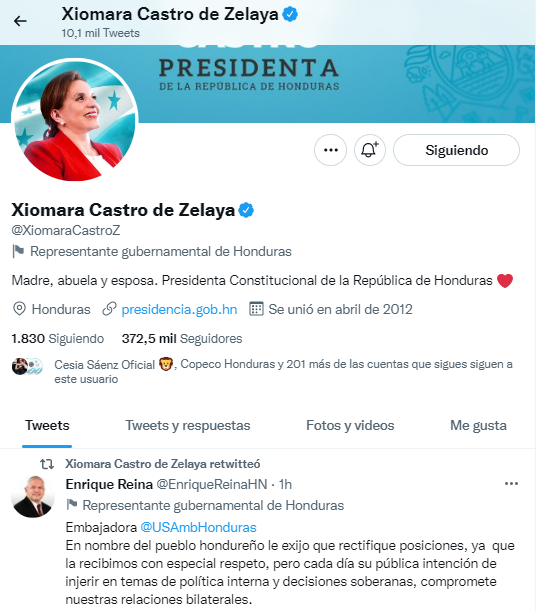 Perfil de Twitter de la presidenta Castro en el que retwitteó el mensaje de Reina.