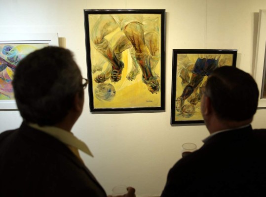 Rinden honor a la memoria de Miguel Ángel Ruiz Matute