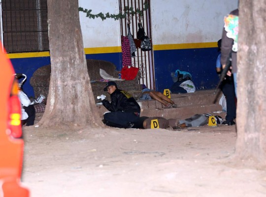 Retiran cadáveres de víctimas de masacre en el Hato de Enmedio