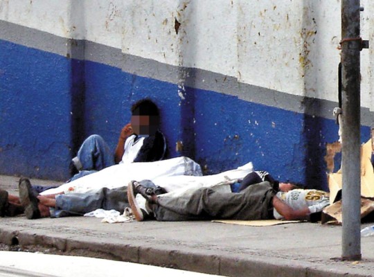 ¿Se preocupan los políticos por los niños en la calle?