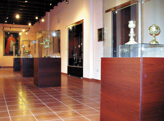 Reabren exposiciones del Museo de Arte Religioso