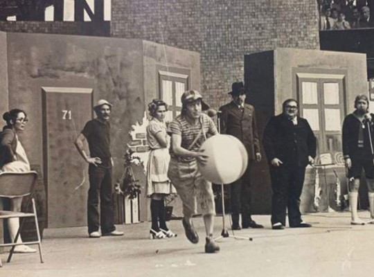 Salen a la luz nuevas fotos inéditas del elenco de 'El Chavo del 8'