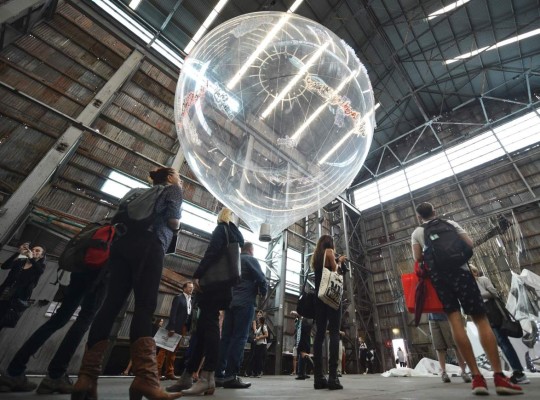 Impresionante encuentro de gran arte contemporáneo