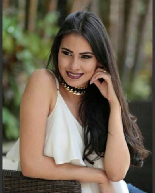 Alejandra Rubio, la nueva presentadora que irradia belleza en la televisión hondureña