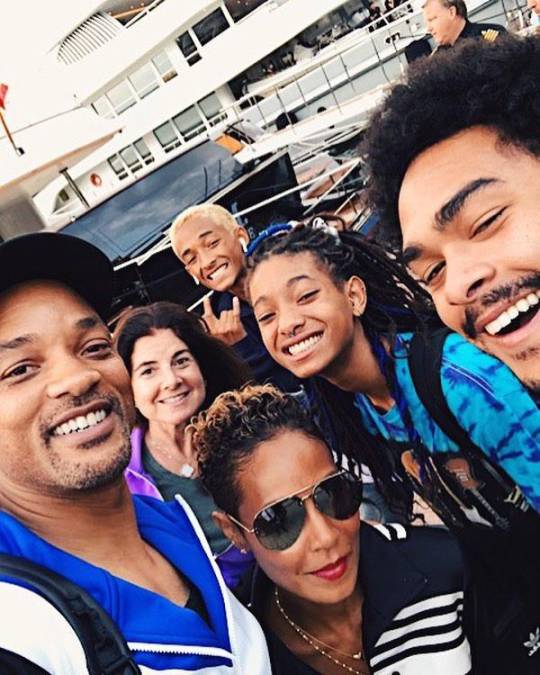 Poliamor, diversidad y drogadicciones: la atípica familia de Will Smith