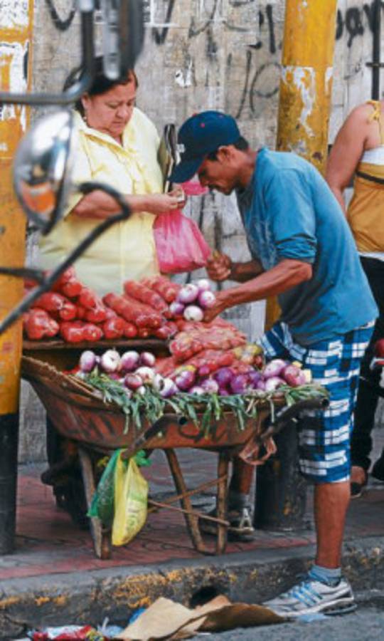 En riesgo negocios establecidos en el centro histórico de Tegucigalpa
