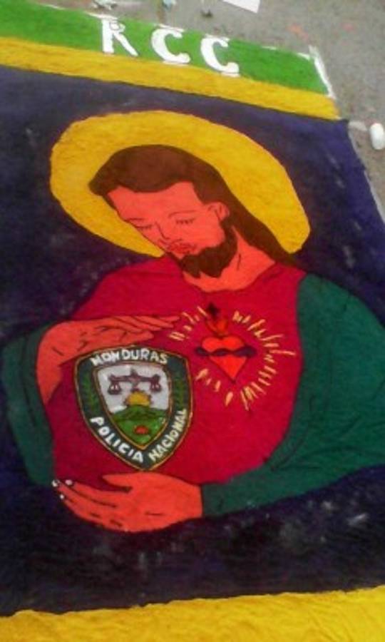 FOTOS: Alfombras con color y tradición en Tegucigalpa