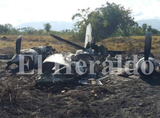 Encuentran narcoavioneta incinerada en la zona oriental de Honduras