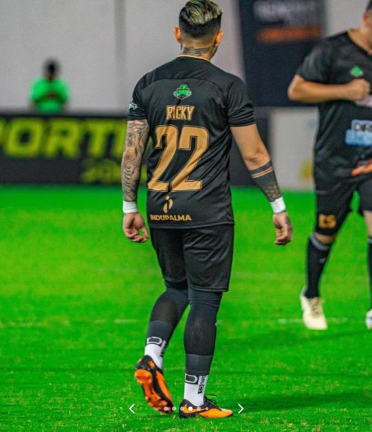 El mensaje de Soy El Ricky tras derrota de tiktokers de El Salvador ante Honduras