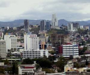 En Tegucigalpa se han comenzado a ejecutar proyectos de edificios de condominios en los últimos cuatro años. Foto: Alejandro Amador/EL HERALDO.