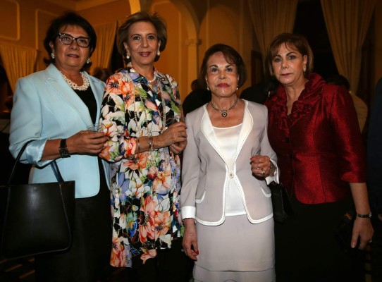 Día nacional de Argentina con los acordes de la Orquesta Filarmónica Nacional de Honduras