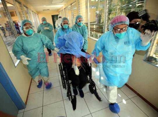 Las imágenes más impactantes tras llegada de hondureña sospechosa de coronavirus