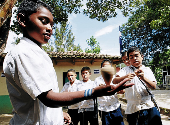 Juegos tradicionales no quedarán en el olvido