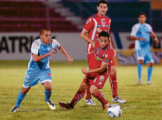 Corazón Rojo, presente Azul