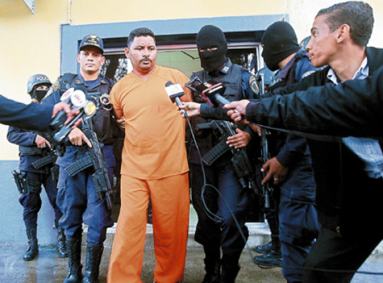 Vinculan a dos reos del penal de Danlí