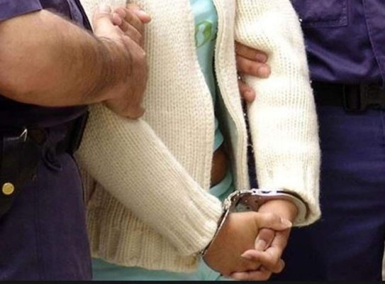 Autoridades de Costa Rica detienen a una mujer siria con pasaporte griego&nbsp;&nbsp;