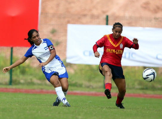 Honduras debuta recetando goleadas en fútbol universitario