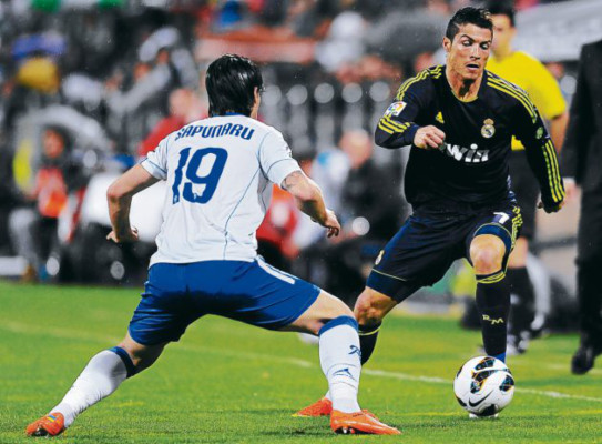 Cristiano Ronaldo salva a los suplentes del Real...
