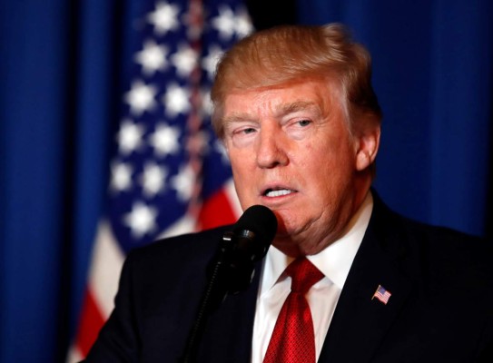 Rusia condena bombardeo de EEUU, los aliados de Washington aplauden