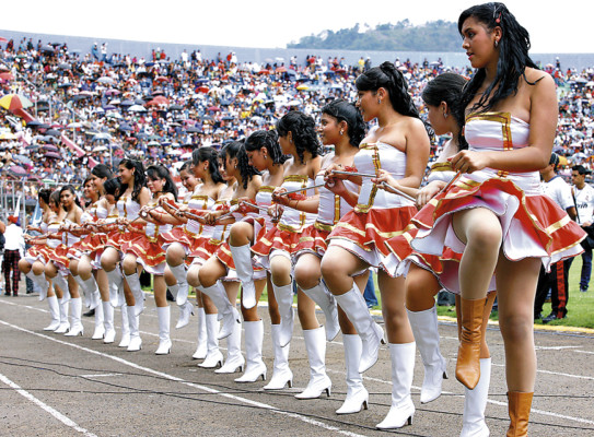 Honduras: Las diosas de las fiestas patrias en imágenes