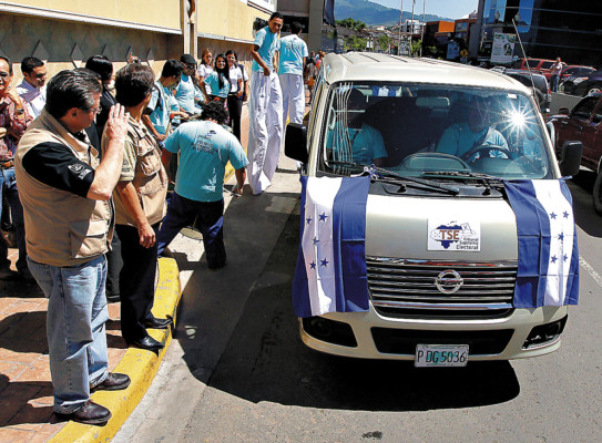 TSE desplaza 16 brigadas educativas