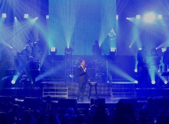 Luis Miguel olvida sus penas junto al famoso boxeador Canelo Álvarez en Las Vegas