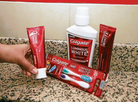 ¡No más manchas dentales!