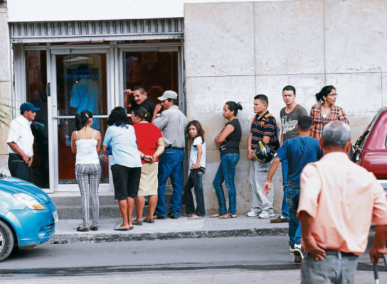 Sindicato del Escuela amenaza con paro