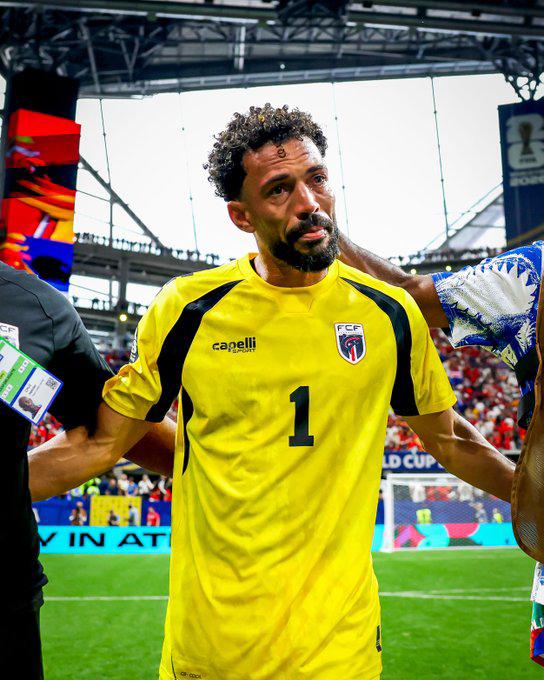 La razón por la que el portero Vozinha no seguiría con el Colo Colo de Chile