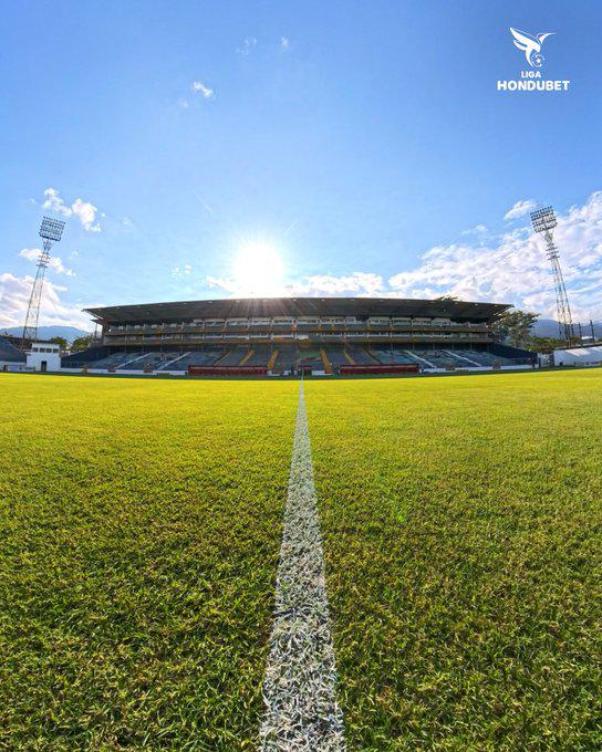 Se instala sistema de cámaras de videovigilancia en el estadio Morazán