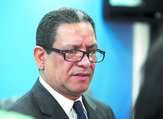 Devolución de más de L 900 millones piden empresarios a la DEI