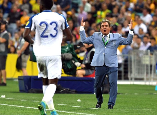 Pinto se queja de negativa de jugadores emblemáticos de integrar selección de Honduras