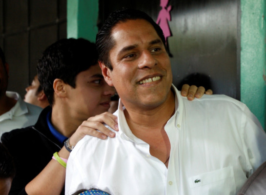 Pastor respalda decisión de Ricardo Álvarez