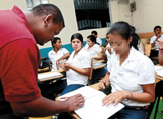 'No quiero que mi niña vea que su mamá nunca ha estudiado”