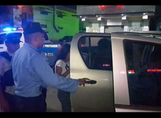 FOTOS: Así fue el reencuentro de las niñas desaparecidas en Santa Bárbara con sus familias