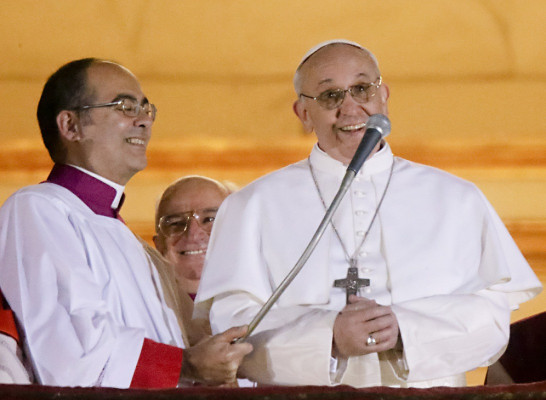 Cardenal argentino es el nuevo Papa y se llamará Francisco I