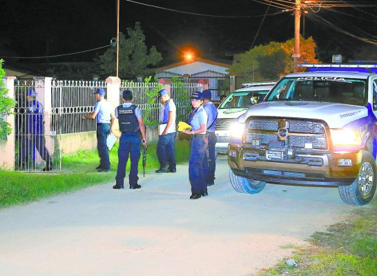 Indagan ajuste de cuentas por drogas en cuádruple crimen