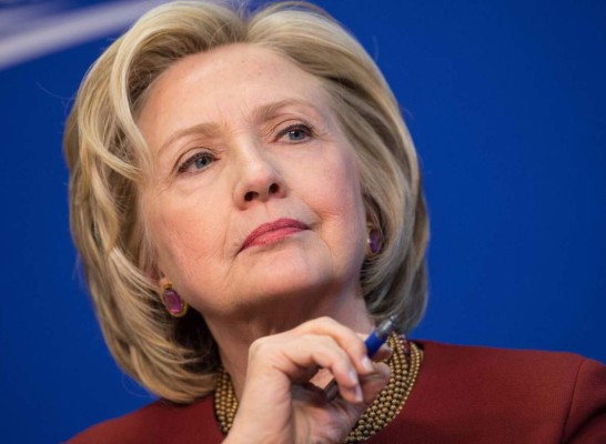 Publican correos de Hillary Clinton