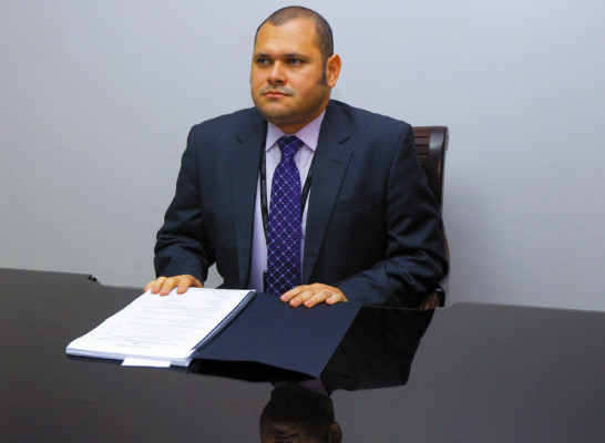 Jefe de Evidencias de la Fiscalía presenta su 'retiro voluntario”