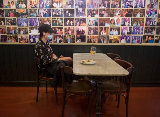 Europa da otro paso a la normalidad y la pandemia avanza en América Latina (FOTOS)  