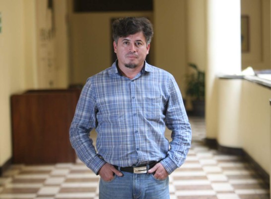 El mensaje de Alex Galo en el barro