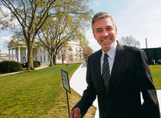 En campaña, Barack Obama se rodea de celebridades