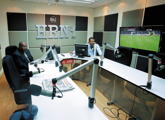 Mañanitas por los 80 años de HRN