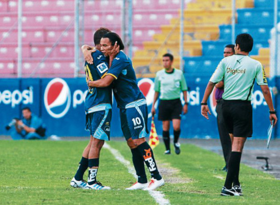 El Águila volvió a abrir sus alas
