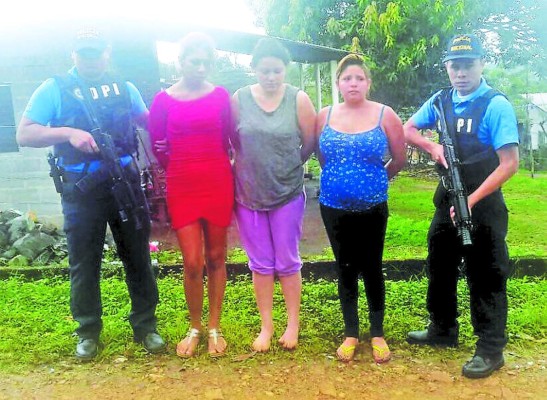 Caen tres mujeres que planearon un autosecuestro