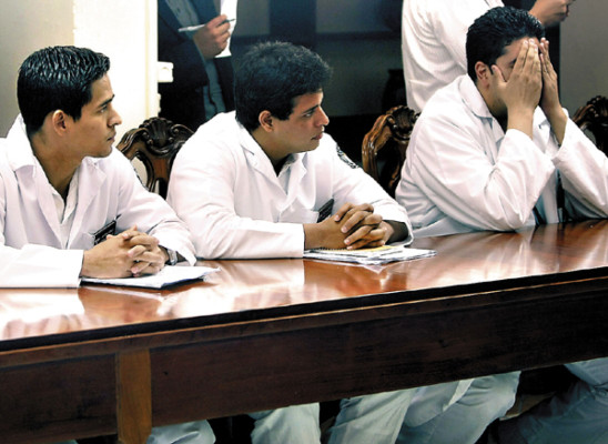 Gobierno de Honduras suspende contrato-beca a médicos internos