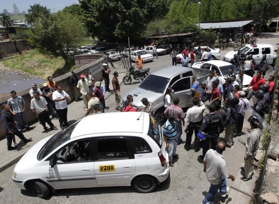 Diputado de Libre mata de un balazo a taxista