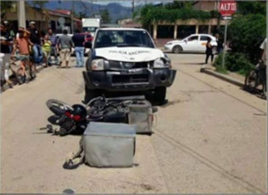 Patrulla de la Policía Nacional atropella a motociclista en San Pedro Sula